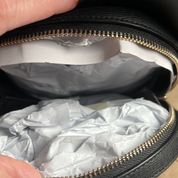 New Kate Spade Minnie cross body bag. B21 - Picture 3 of 7